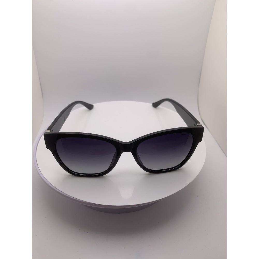 NEW INVU Black Unisex Sunglasses - Sample Piece (16)